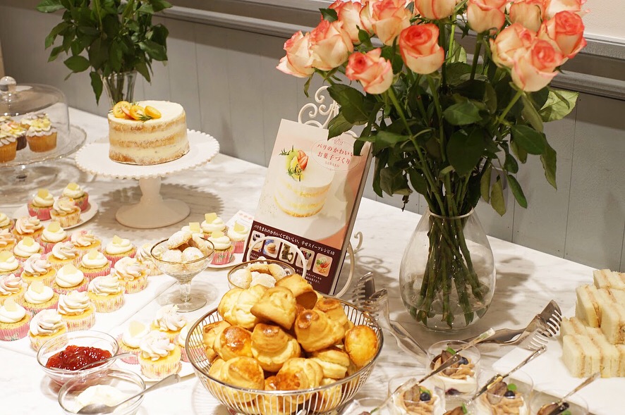 レシピ本 パリのかわいいお菓子づくり 出版記念パーティーを行いました Faitbeautokyo